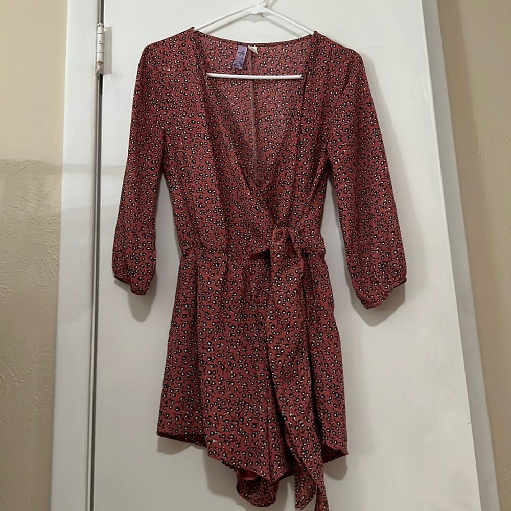 Wrap-front floral romper XS.